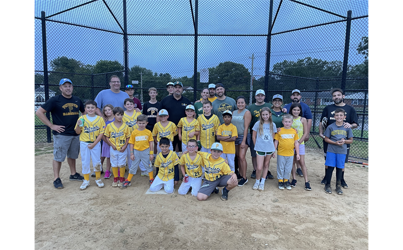 Patriots 8U Travel Family, Friends and 15U Players Helping Out